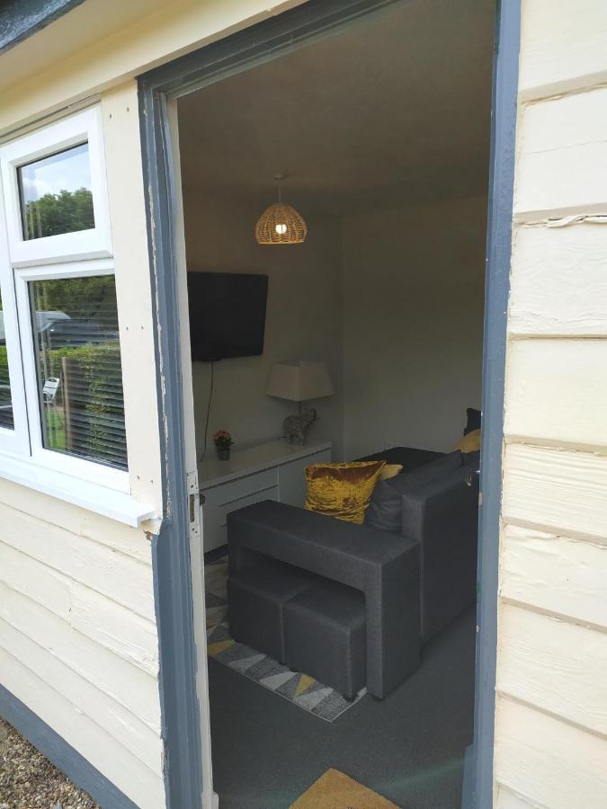 Apartmán Garden Flat At The Infamous Piltdown Man Pub Fletching Exteriér fotografie